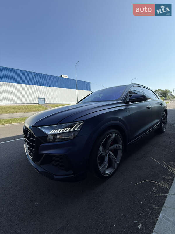 Внедорожник / Кроссовер Audi Q8 2018 в Львове