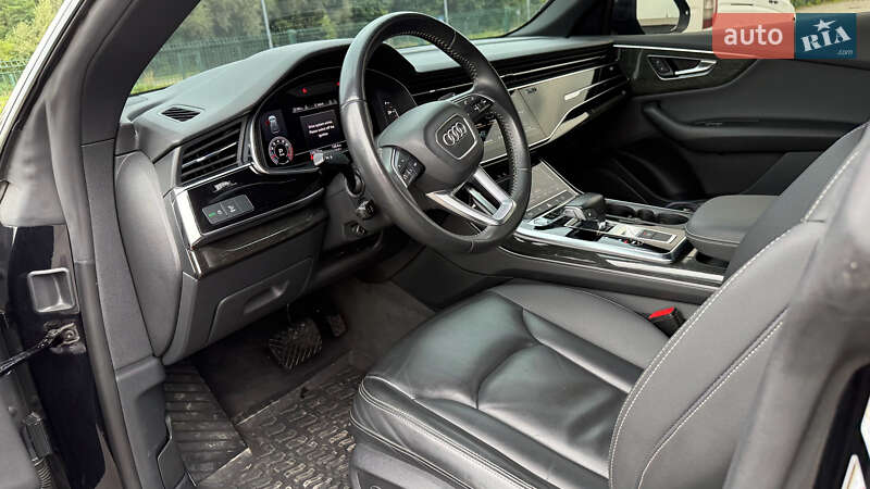 Внедорожник / Кроссовер Audi Q8 2018 в Шептицькому