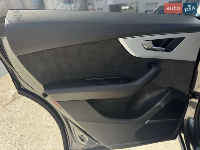 Внедорожник / Кроссовер Audi Q8 2020 в Житомире