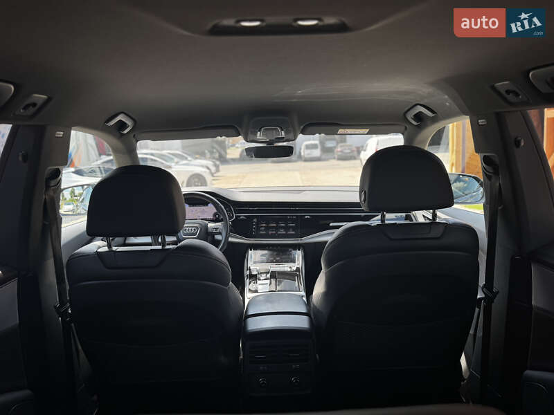 Внедорожник / Кроссовер Audi Q8 2020 в Житомире