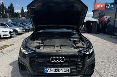 Внедорожник / Кроссовер Audi Q8 2020 в 