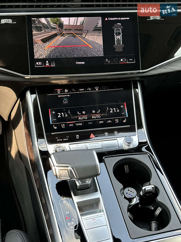 Внедорожник / Кроссовер Audi Q8 2023 в Львове