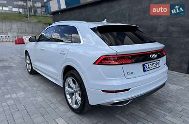 Внедорожник / Кроссовер Audi Q8 2023 в 