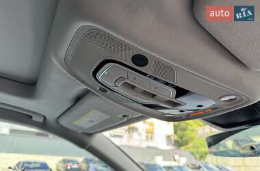 Внедорожник / Кроссовер Audi Q8 2023 в 