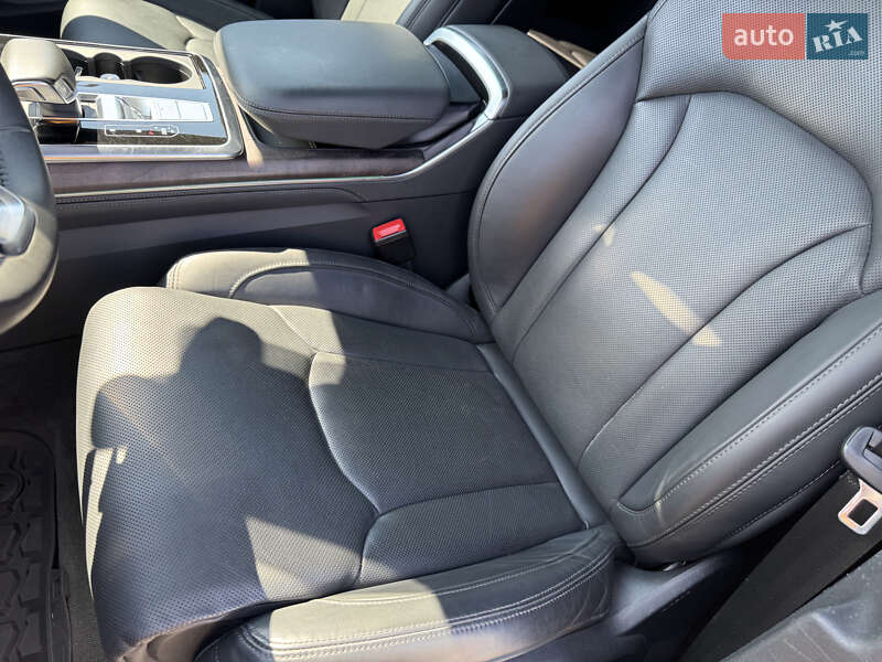 Внедорожник / Кроссовер Audi Q8 2019 в Хмельницком фото 16 Внедорожник / Кроссовер Audi Q8 2019 в Хмельницком