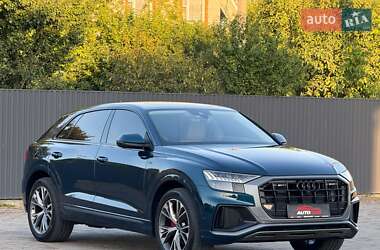 Внедорожник / Кроссовер Audi Q8 2021 в 