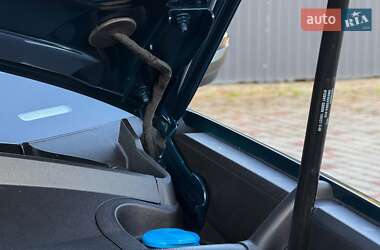 Внедорожник / Кроссовер Audi Q8 2021 в 