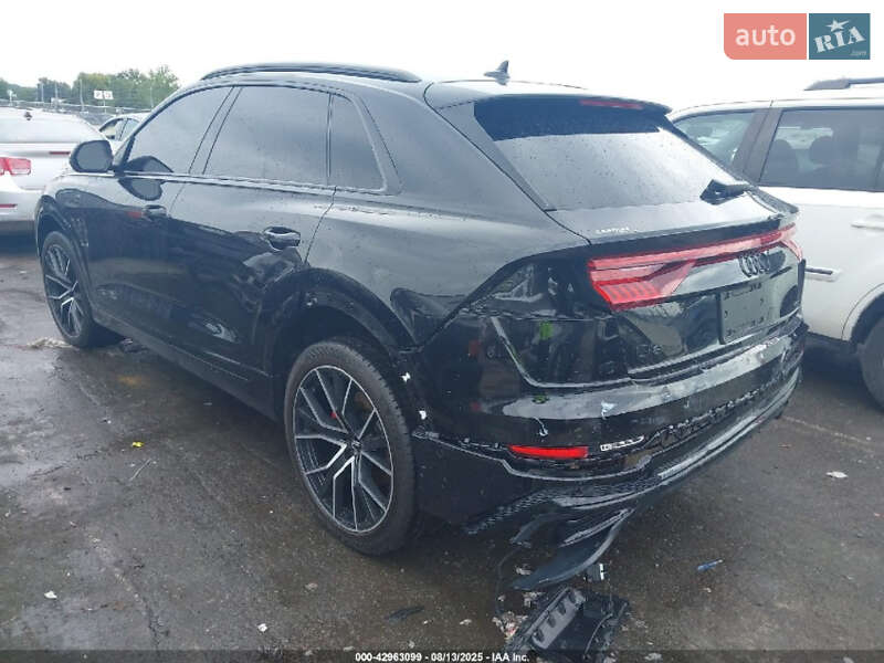 Внедорожник / Кроссовер Audi Q8 2020 в Львове