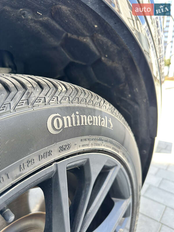 Внедорожник / Кроссовер Audi Q8 2021 в Ивано-Франковске фото 17 Внедорожник / Кроссовер Audi Q8 2021 в Ивано-Франковске