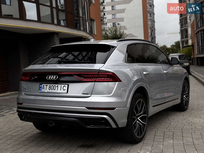 Внедорожник / Кроссовер Audi Q8 2020 в Ивано-Франковске