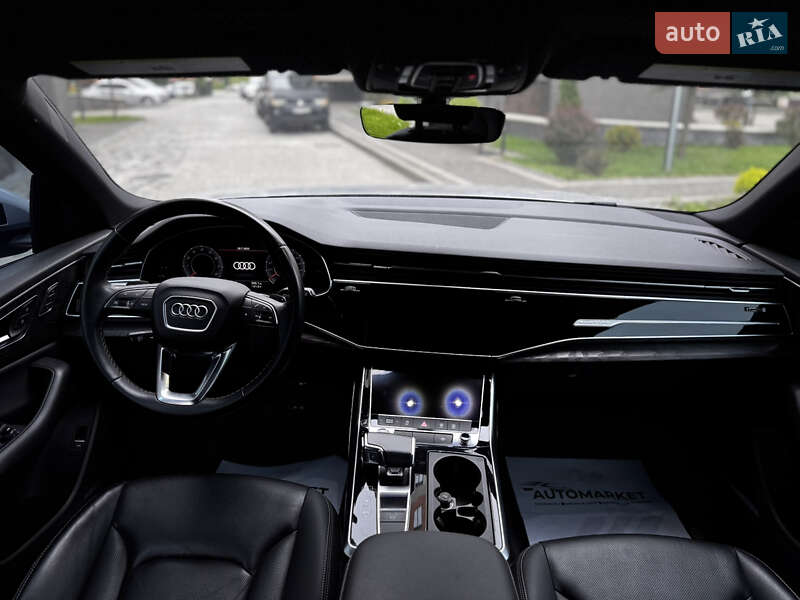 Внедорожник / Кроссовер Audi Q8 2020 в Ивано-Франковске