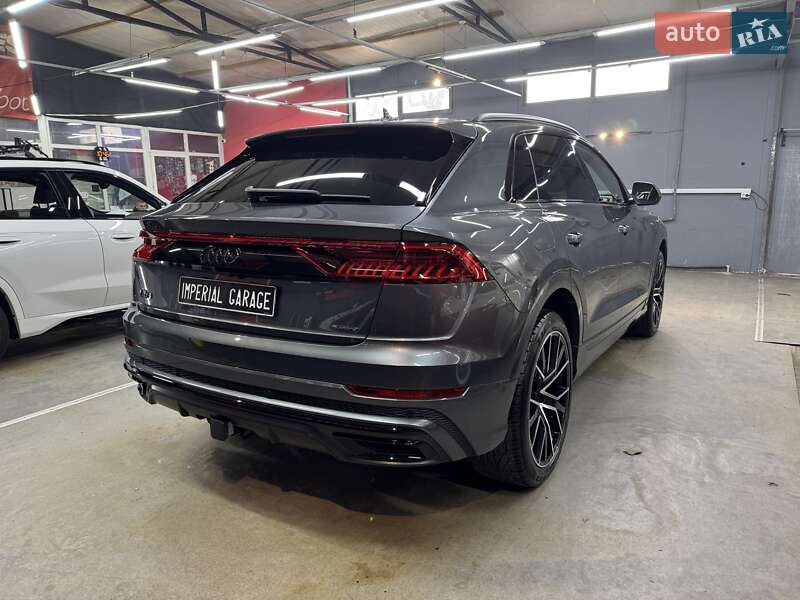 Внедорожник / Кроссовер Audi Q8 2020 в Львове