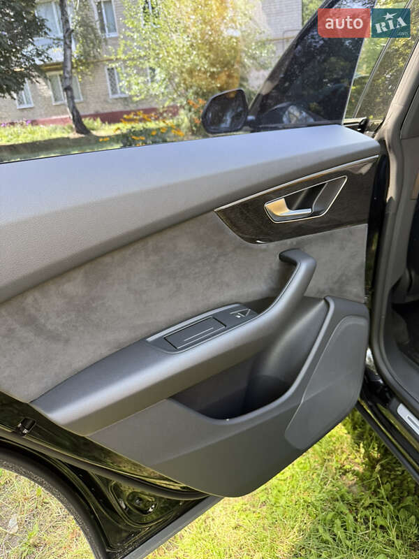 Внедорожник / Кроссовер Audi Q8 2020 в Харькове
