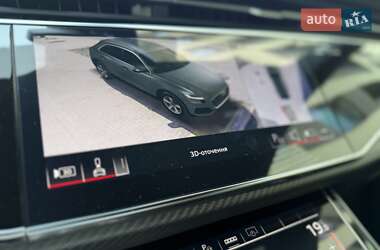 Внедорожник / Кроссовер Audi Q8 2023 в 