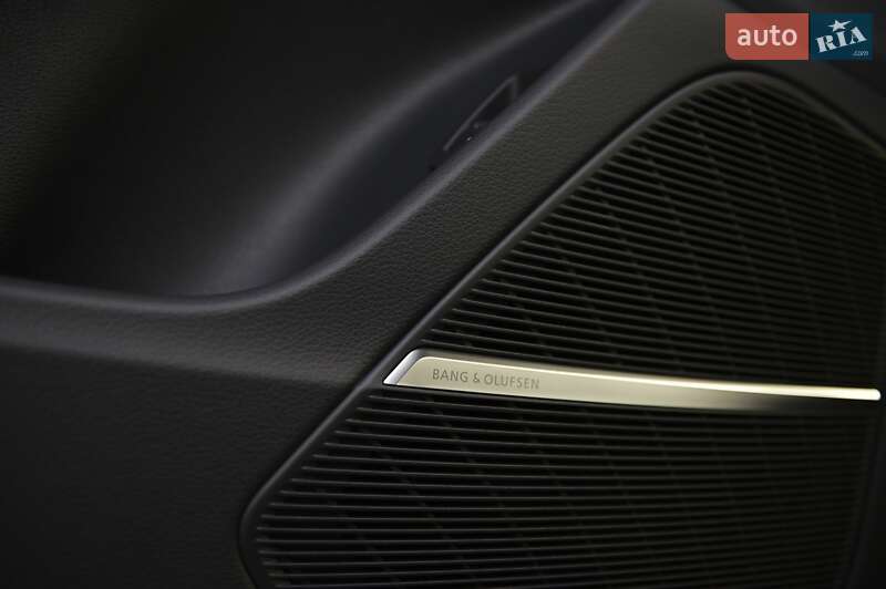 Внедорожник / Кроссовер Audi Q8 2025 в Львове фото 44 Внедорожник / Кроссовер Audi Q8 2025 в Львове