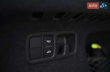 Внедорожник / Кроссовер Audi Q8 2025 в 