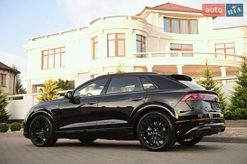 Внедорожник / Кроссовер Audi Q8 2025 в Львове фото 37 Внедорожник / Кроссовер Audi Q8 2025 в Львове