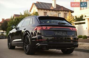 Внедорожник / Кроссовер Audi Q8 2025 в 
