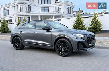 Внедорожник / Кроссовер Audi Q8 2025 в 