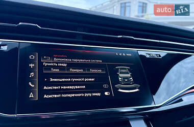 Внедорожник / Кроссовер Audi Q8 2025 в 