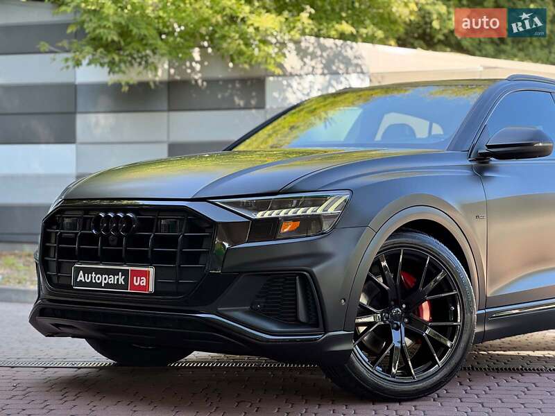 Позашляховик / Кросовер Audi Q8 2019 в Києві