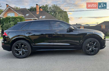 Внедорожник / Кроссовер Audi Q8 2020 в 