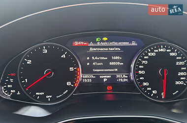 Внедорожник / Кроссовер Audi Q8 2020 в 