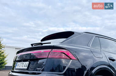 Внедорожник / Кроссовер Audi Q8 2025 в 