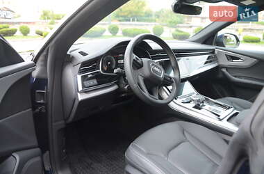 Внедорожник / Кроссовер Audi Q8 2025 в 