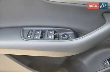 Внедорожник / Кроссовер Audi Q8 2025 в 