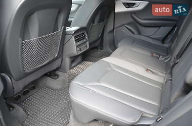 Внедорожник / Кроссовер Audi Q8 2025 в 