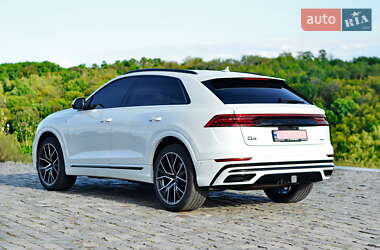Позашляховик / Кросовер Audi Q8 2023 в  фото 13 Позашляховик / Кросовер Audi Q8 2023 в