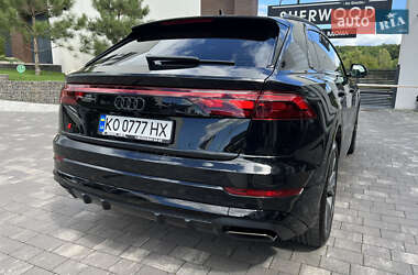 Внедорожник / Кроссовер Audi Q8 2024 в 