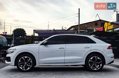 Внедорожник / Кроссовер Audi Q8 2019 в 