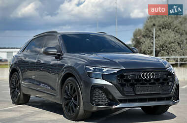 Внедорожник / Кроссовер Audi Q8 2024 в 
