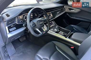 Внедорожник / Кроссовер Audi Q8 2021 в 