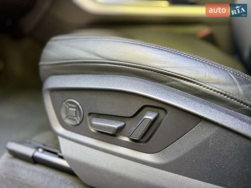 Внедорожник / Кроссовер Audi Q8 2021 в Днепре