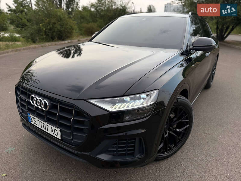 Позашляховик / Кросовер Audi Q8 2019 в Кривому Розі