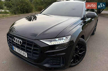 Внедорожник / Кроссовер Audi Q8 2019 в 