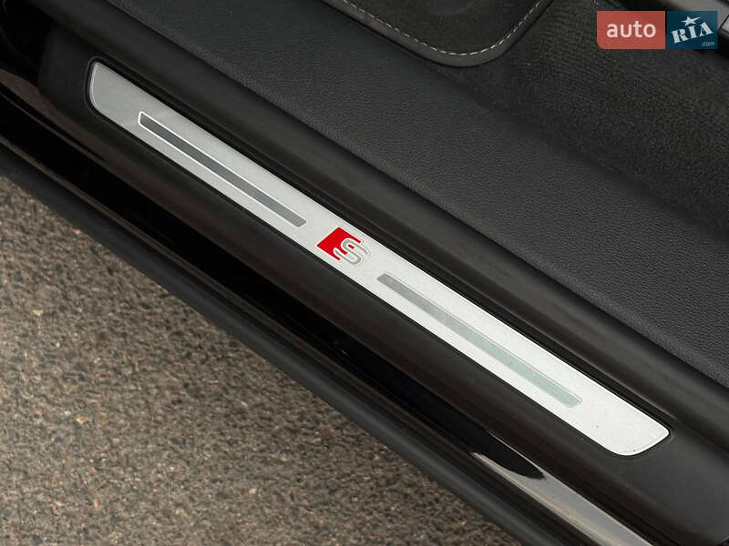 Позашляховик / Кросовер Audi Q8 2019 в Кривому Розі