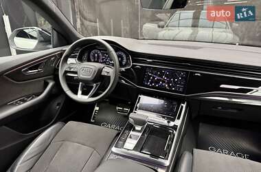 Внедорожник / Кроссовер Audi Q8 2019 в 
