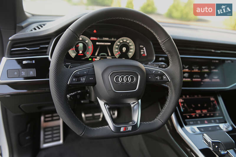 Позашляховик / Кросовер Audi Q8 2025 в Львові
