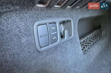 Внедорожник / Кроссовер Audi Q8 2019 в 