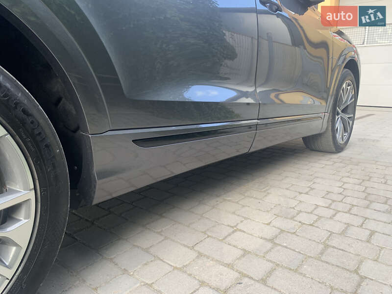 Внедорожник / Кроссовер Audi Q8 2018 в Дрогобыче