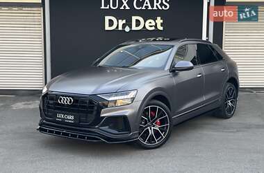 Внедорожник / Кроссовер Audi Q8 2018 в 