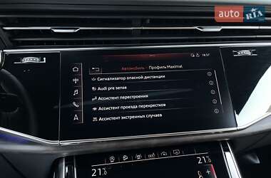 Внедорожник / Кроссовер Audi Q8 2018 в 
