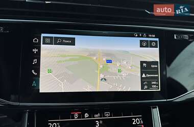 Внедорожник / Кроссовер Audi Q8 2019 в 