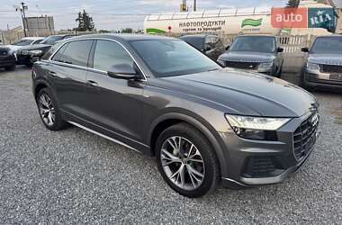 Внедорожник / Кроссовер Audi Q8 2019 в 
