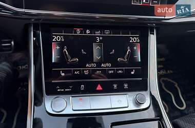 Внедорожник / Кроссовер Audi Q8 2019 в 