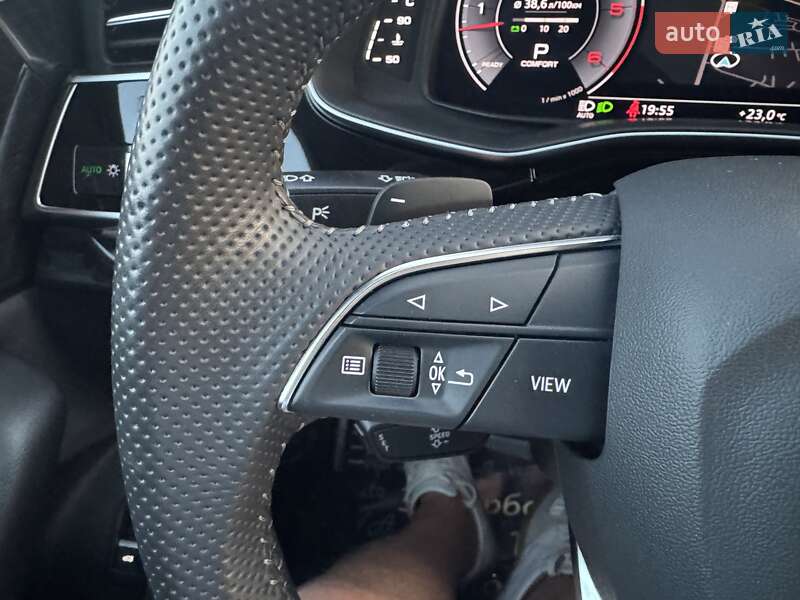 Внедорожник / Кроссовер Audi Q8 2019 в Тернополе